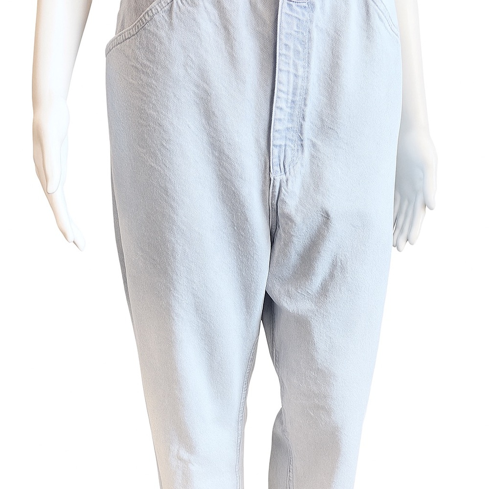 Vintage 90s Lee High-Rise Mom Jeans – Light Wash